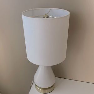 White lamp